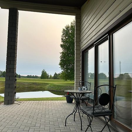 Lazariskio Apartamentai Martiniskenai Kültér fotó